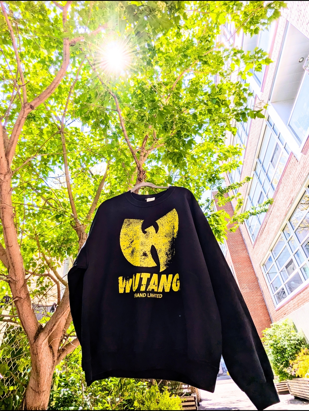 Wu-Tang Clan Wu Wear OG Logo Crewneck Sweatshirt XL | Distressed Crackle Print